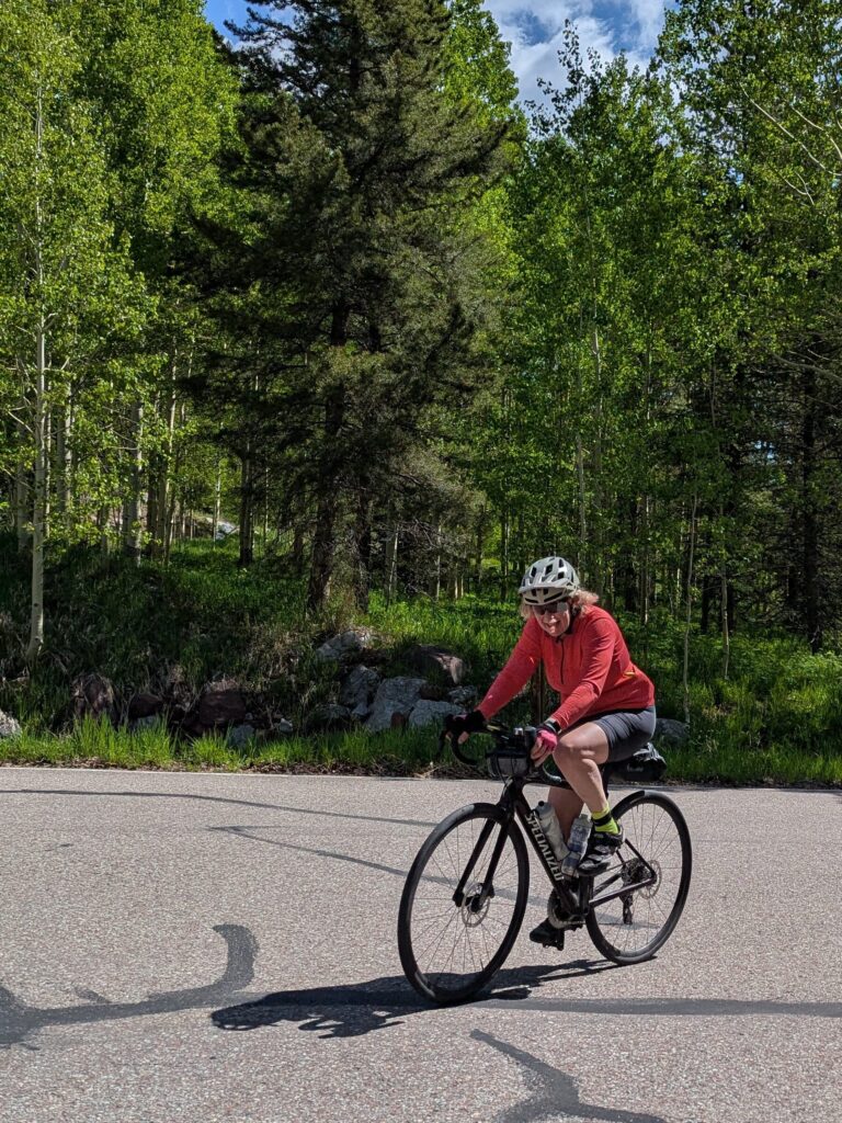 Venus sister riding up to Maroon Bells