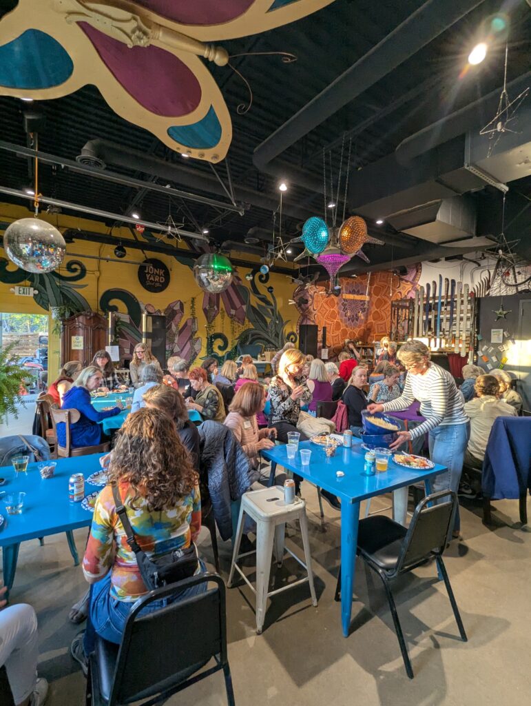 Room full of Venus members